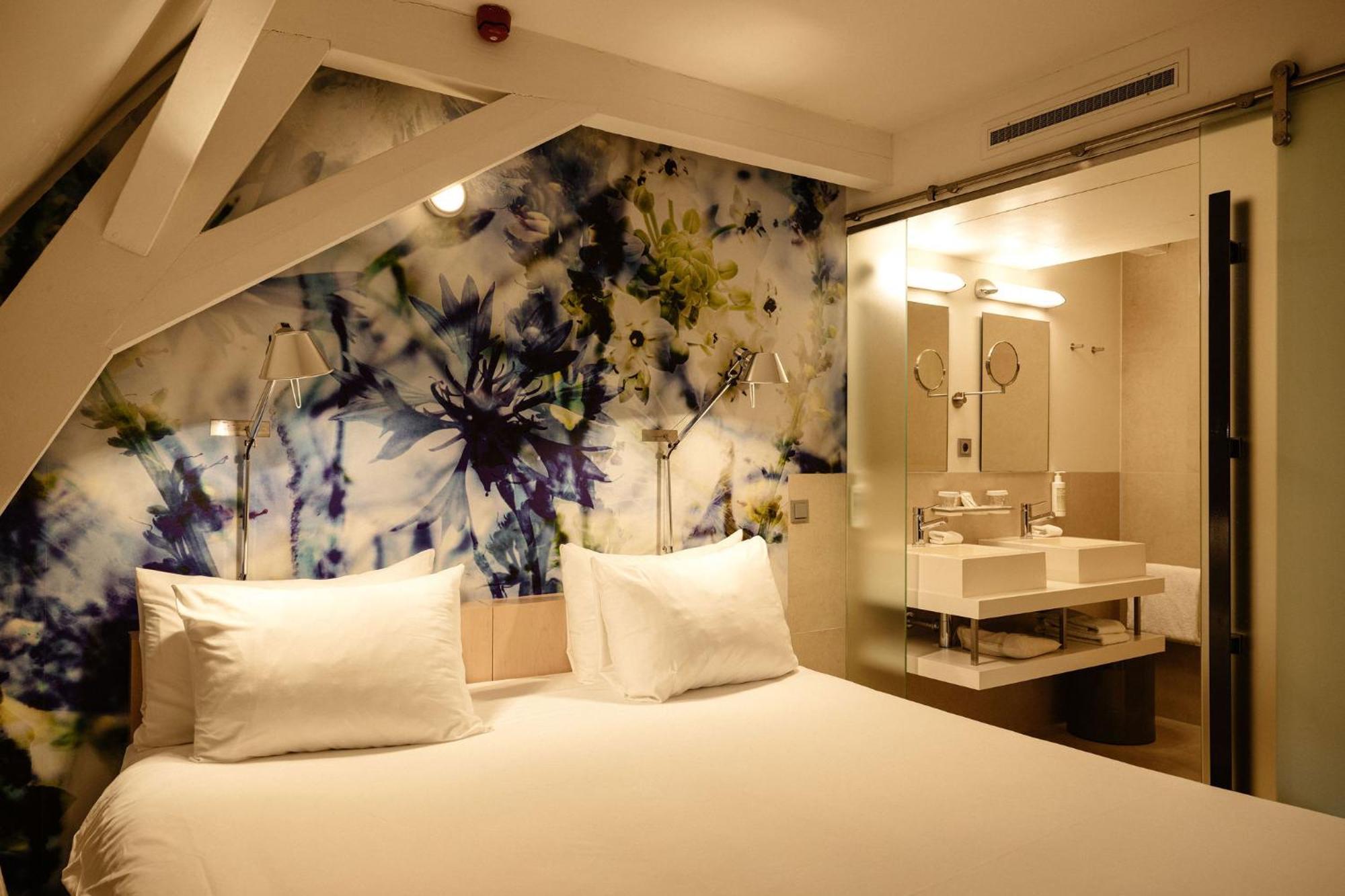 Kruisherenhotel Maastricht - Oostwegel Collection, Member Of Design Hotels Eksteriør billede A room at the hotel