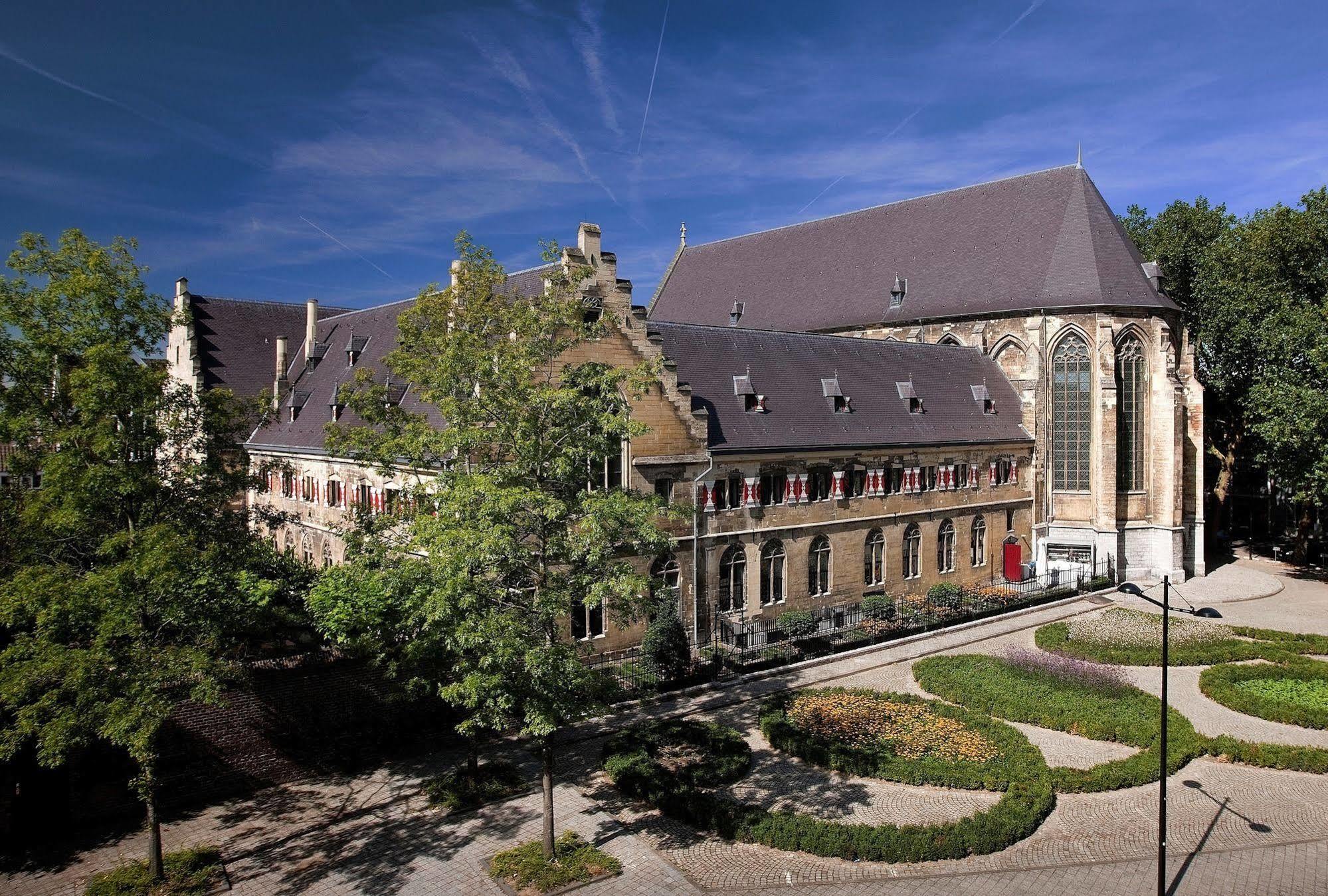 Kruisherenhotel Maastricht - Oostwegel Collection, Member Of Design Hotels Eksteriør billede The University of Fribourg